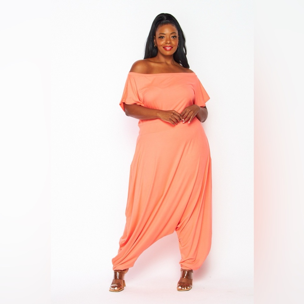 #90 Spring Harem Jumpsuit- LAST ONE - Picture 2 of 4